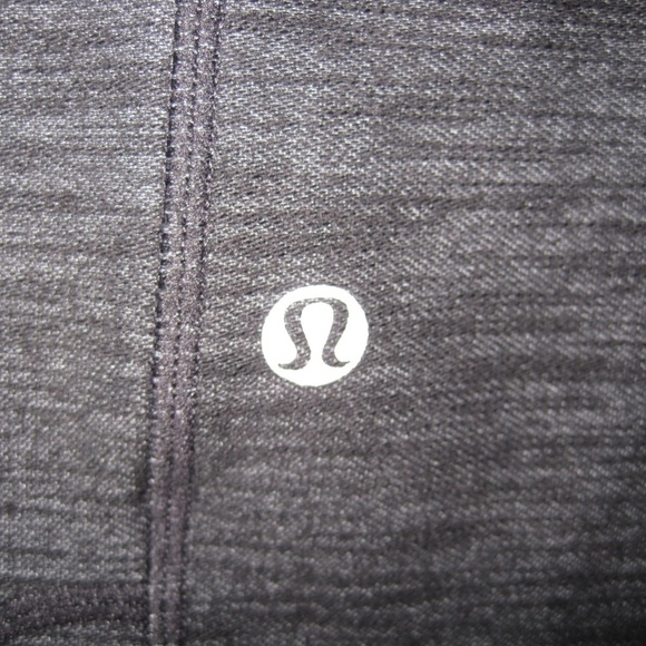 Lululemon Buttons Convertible Crop Pants Gray Womens Size 4 - Picture 7 of 9